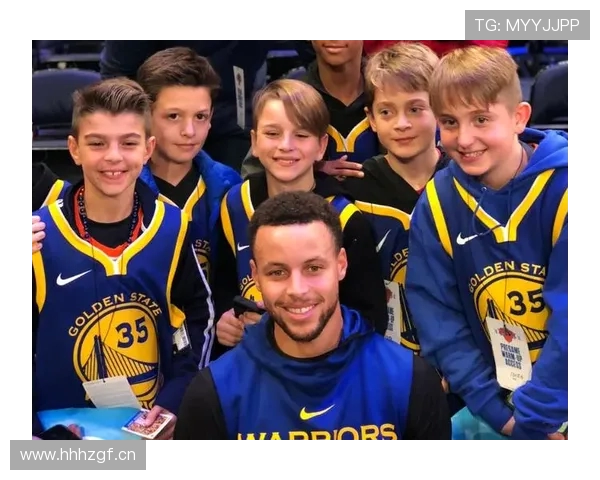 福登等红灯时拒绝为小球迷签名 引发网友热议与批评