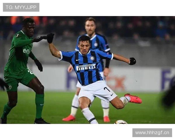 阿坎吉现身罗马诺评论区亲自回应转会传闻表示自己完全不知情